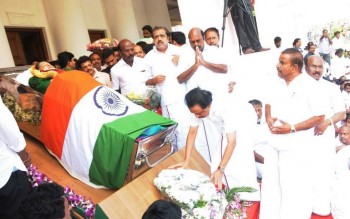 Tamil Nadu CM Jayalalithaa Final Journey Photos - 133 of 147
