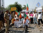 Telangana Activists Rail Roko Photos - 42 of 42