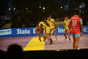 Telugu Titans Vs Jaipur Pink Panthers Kabaddi Match Photos - 23 of 100