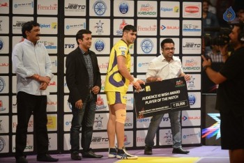 Telugu Titans Vs Jaipur Pink Panthers Kabaddi Match Photos - 37 of 100
