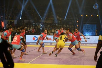 Telugu Titans Vs Jaipur Pink Panthers Kabaddi Match Photos - 20 of 100