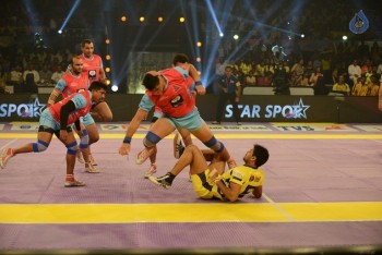Telugu Titans Vs Jaipur Pink Panthers Kabaddi Match Photos - 34 of 100