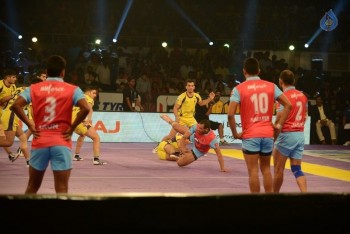 Telugu Titans Vs Jaipur Pink Panthers Kabaddi Match Photos - 64 of 100