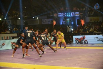 Telugu Titans Vs Bengal Warriors Kabaddi Match Photos - 12 of 78