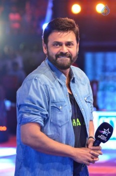 Telugu Titans Vs Bengal Warriors Kabaddi Match Photos - 57 of 78