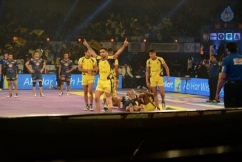 Telugu Titans Vs Bengal Warriors Kabaddi Match Photos - 58 of 78