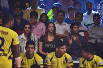 Telugu Titans Vs Bengal Warriors Kabaddi Match Photos - 59 of 78