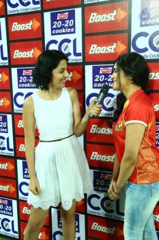 Telugu Warriors Vs Bhojpuri Dabanggs Match - 37 of 41
