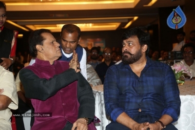 Tera Venuka Dasari Book Launched by Chiranjeevi - 40 of 61