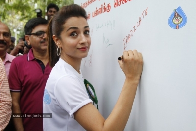 Trisha At Rally Against Child Labour Photos - 8 of 9
