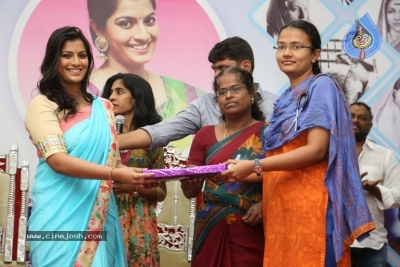 Varalaxmi Sarathkumar At Blood Donation Camp - 9 of 19