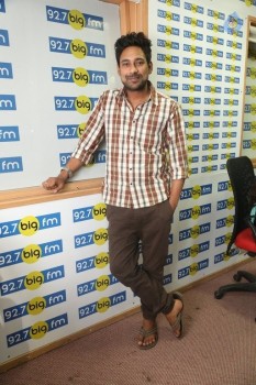 Varun Sandesh and Vithika Sheru at Big FM - 26 of 42