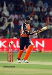 Veer Marathi vs Mumbai Heroes Match - 53 of 96