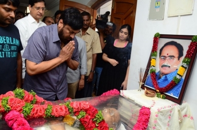 Vijaya Bapineedu Condolences Photos - 36 of 42