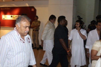 Vinod Khanna Prayer Meet Photos - 2 of 42