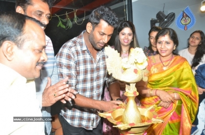 Vishal Inugurate V Square Sports Arena - 3 of 8