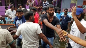 Vishal Supplying Food Packets and Water - 38 of 24