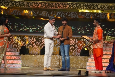 Zee Telugu Golden Awards 2017 - 1 of 55