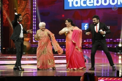 Zee Tv Apsara Award Stills - 2 of 61