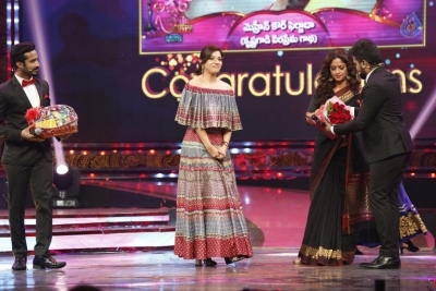 Zee Tv Apsara Award Stills - 47 of 61