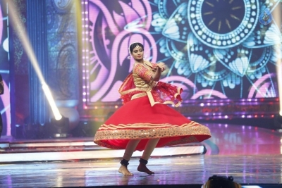 Zee Tv Apsara Award Stills - 51 of 61