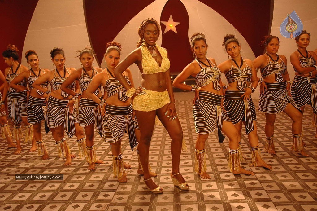 Ajantha Tamil Movie Spicy Stills - 20 / 73 photos