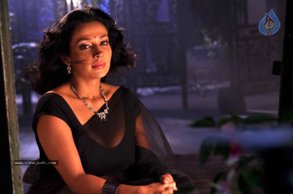 Akashamlo Sagam Movie Spicy Stills - 24 / 40 photos
