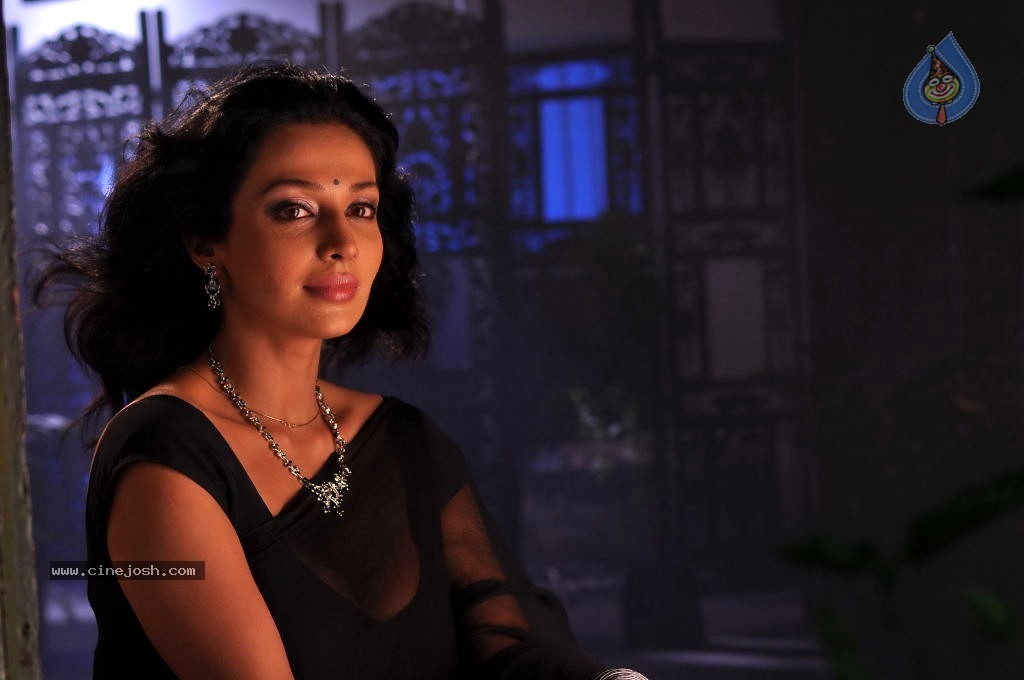 Akashamlo Sagam Movie Spicy Stills - 29 / 40 photos