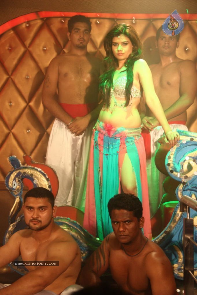 Amavasya Movie Item Song Stills - 124 / 177 photos