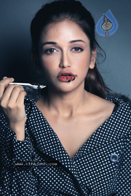 Anaika Hot Portfolio Stills - 10 / 18 photos