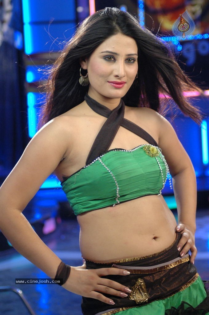 AJJU Spicy Stills - 10 / 46 photos
