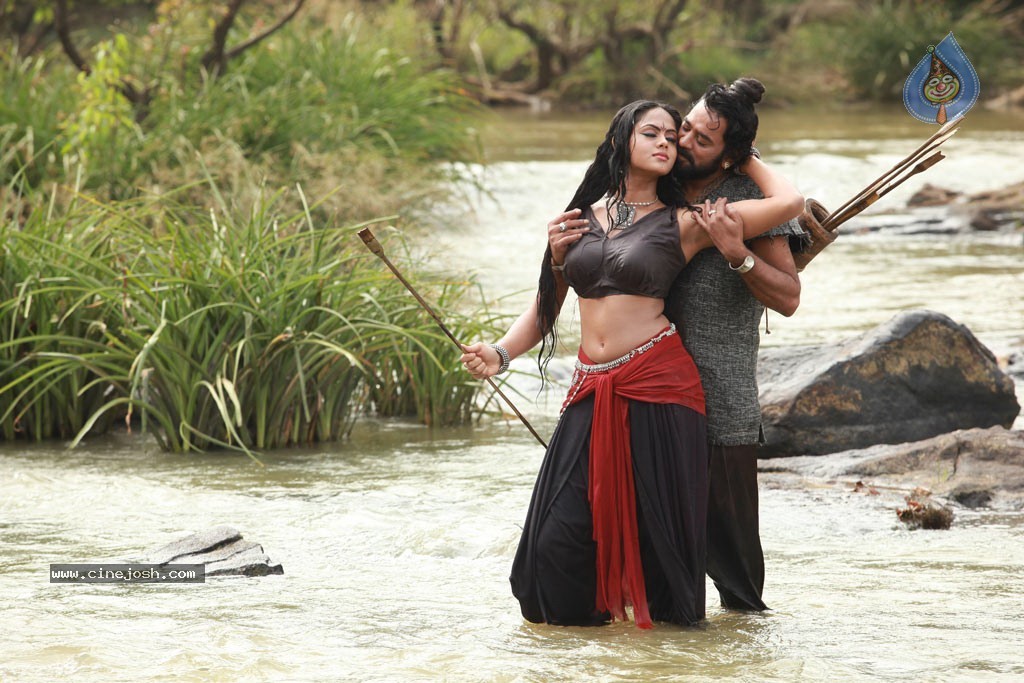 Apsaras Tamil Movie Hot Stills - 14 / 18 photos