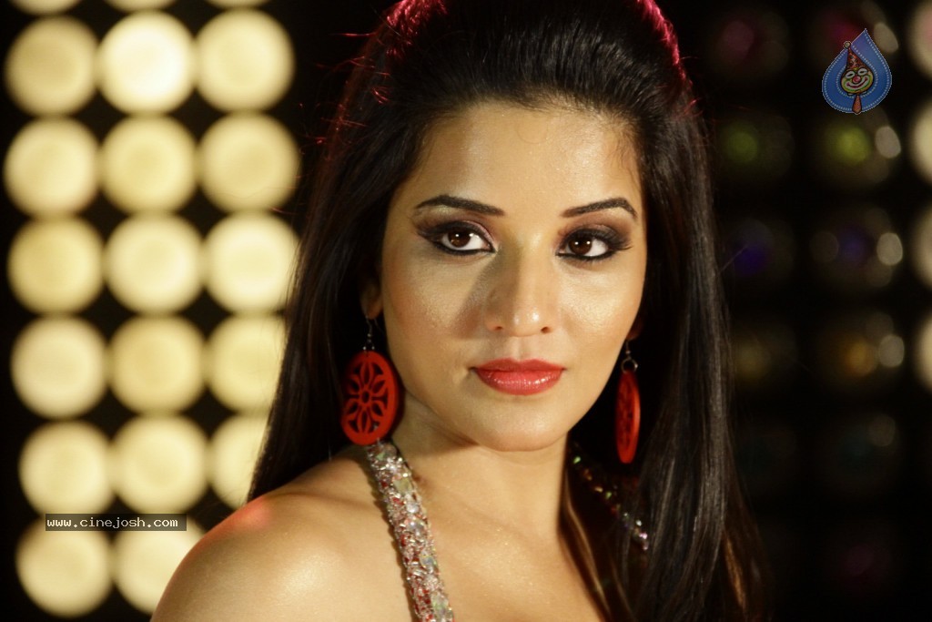 Ayesha Mukhi Spicy Stills - 64 / 174 photos