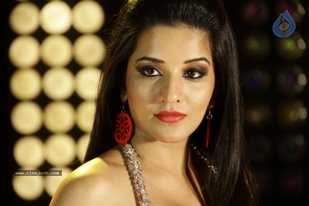 Ayesha Mukhi Spicy Stills - 91 / 174 photos