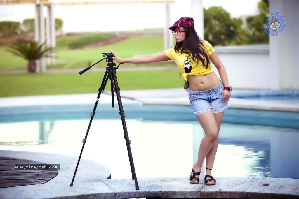 Charmi Latest Photo Shoot - 21 / 22 photos