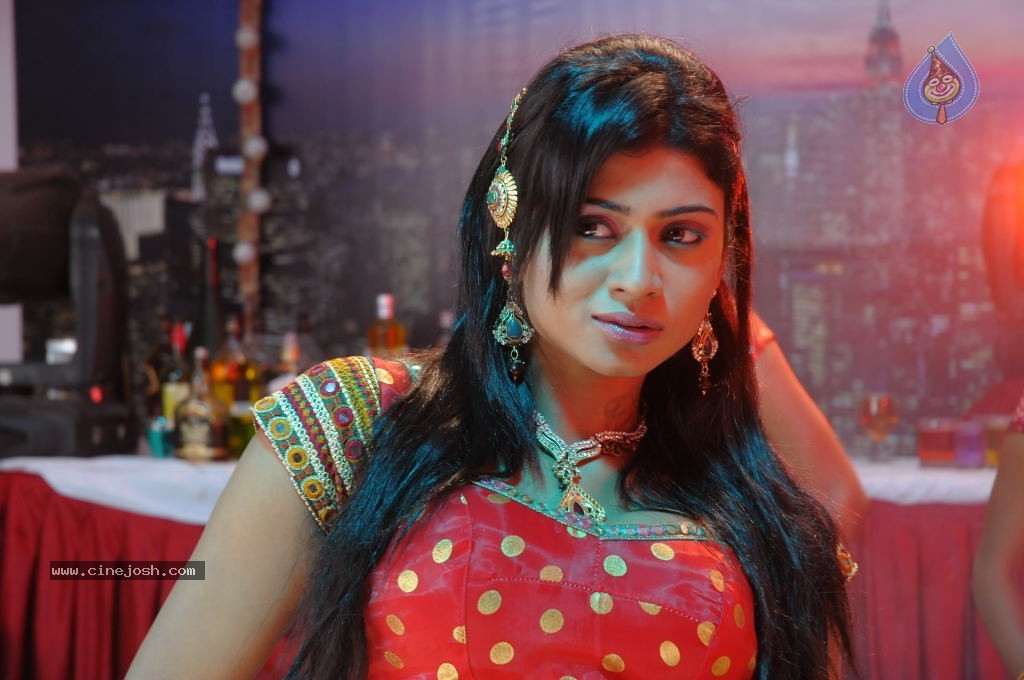 Cinemaki Veladam Randi Movie Spicy Stills - 75 / 136 photos