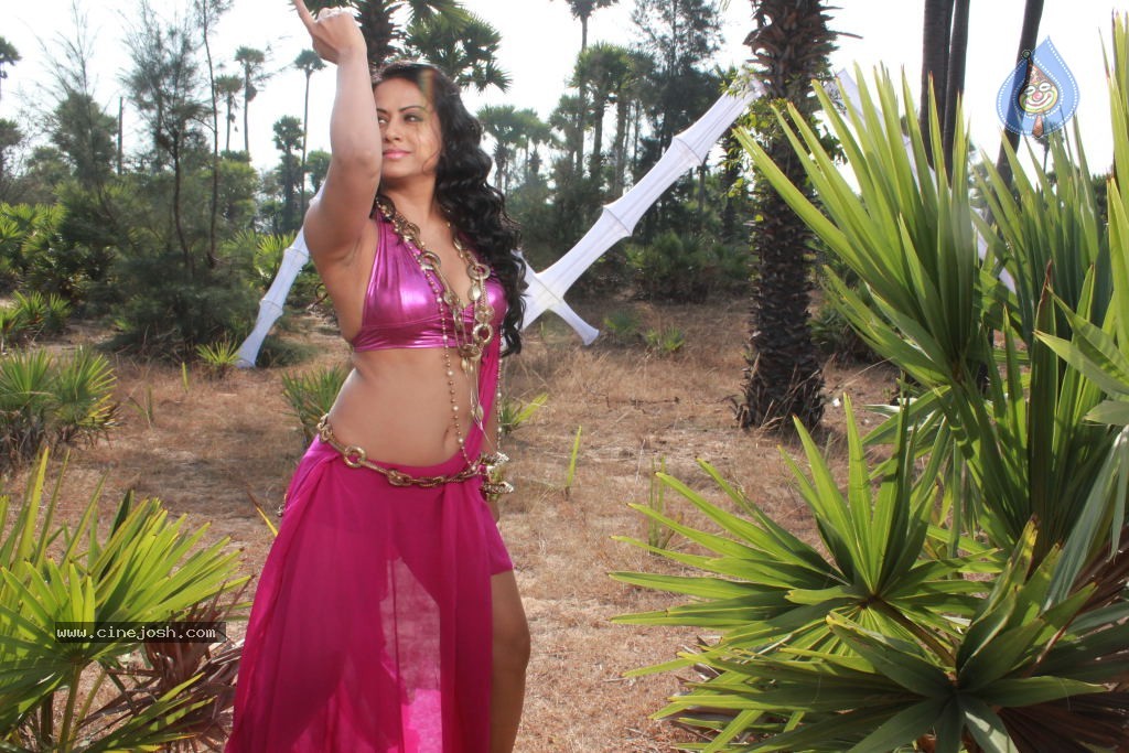 Cinemaki Veladam Randi Movie Spicy Stills - 78 / 136 photos