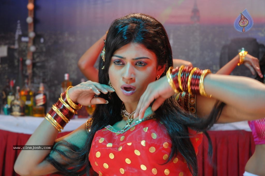 Cinemaki Veladam Randi Movie Spicy Stills - 113 / 136 photos