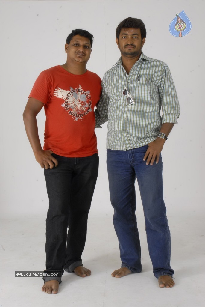 Ganja Koottam Tamil Movie Hot Stills - 63 / 69 photos