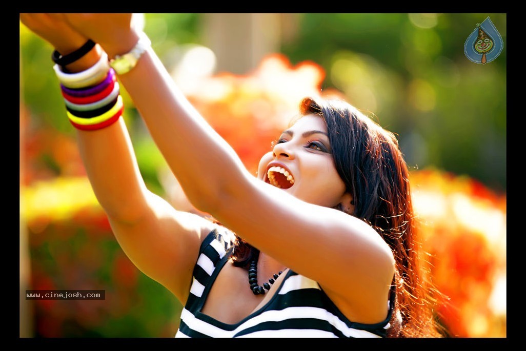 Hema Jilloju Portfolio Stills - 62 / 82 photos
