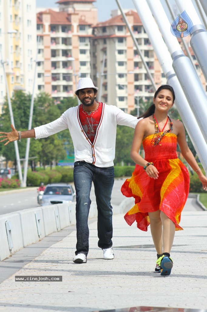 Jagan Movie Hot Stills - 38 / 39 photos