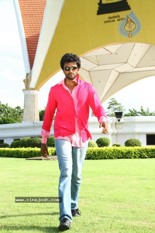 Jagan Movie Spicy Stills - 35 / 57 photos