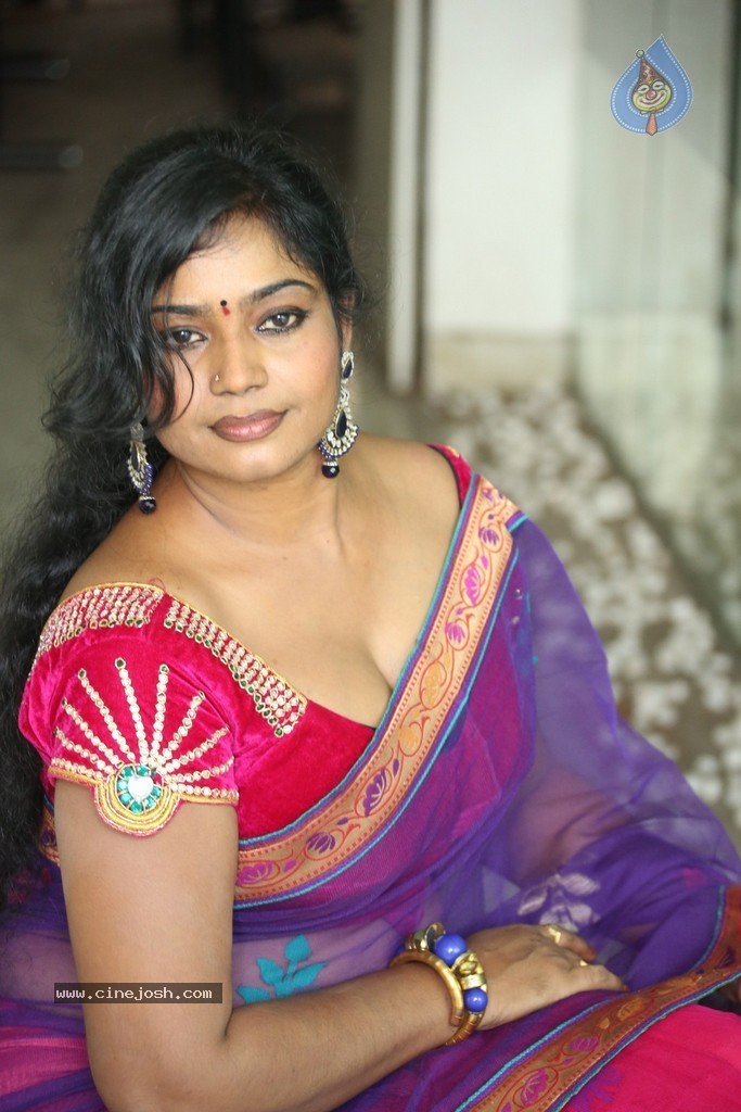 Jayavani Hot Stills - 47 / 180 photos