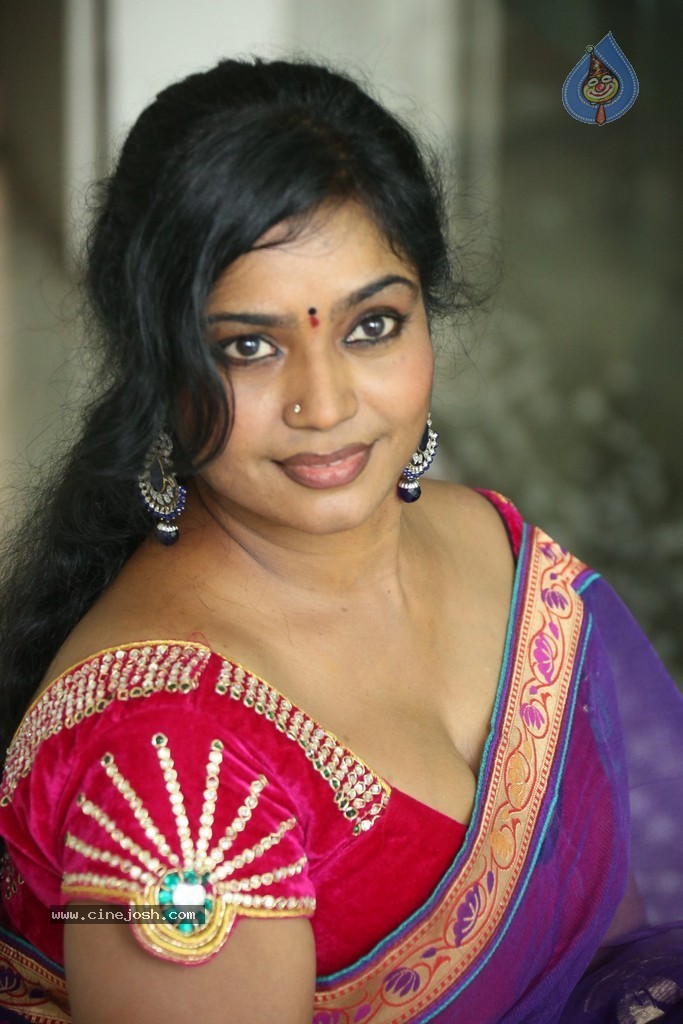 Jayavani Hot Stills - 109 / 180 photos