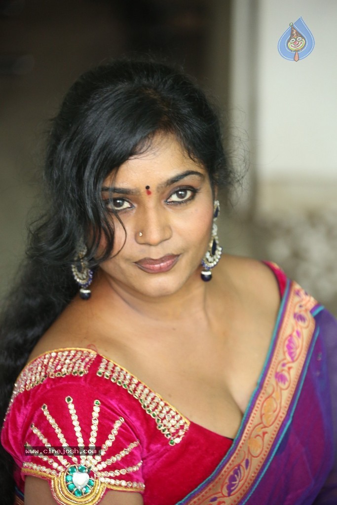 Jayavani Hot Stills - 123 / 180 photos