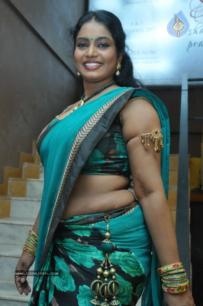 Jayavani Hot Stills - 10 / 59 photos