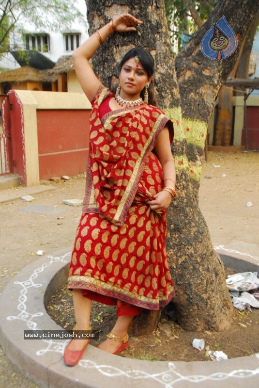 Jyothi Spicy Pics - 51 / 54 photos