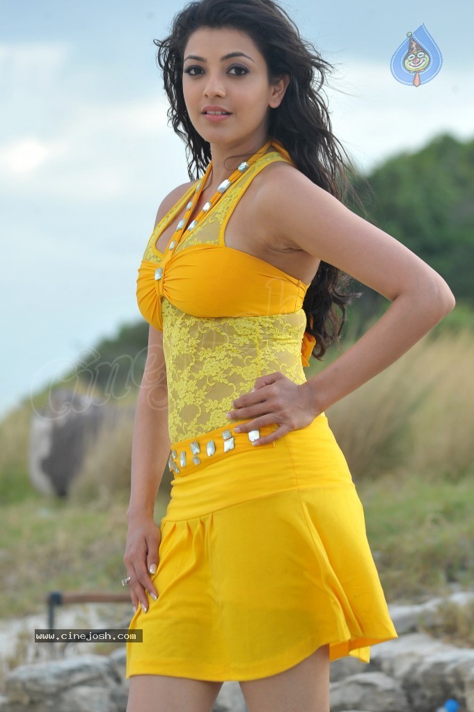 Kajal Agarwal New Hot Stills  - 16 / 90 photos
