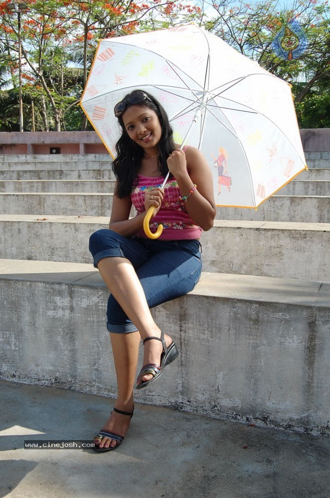 Kalapadam Tamil Movie Spicy Stills - 12 / 32 photos