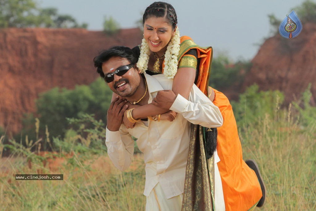 Kallapetty Tamil Movie Hot Photos - 13 / 33 photos